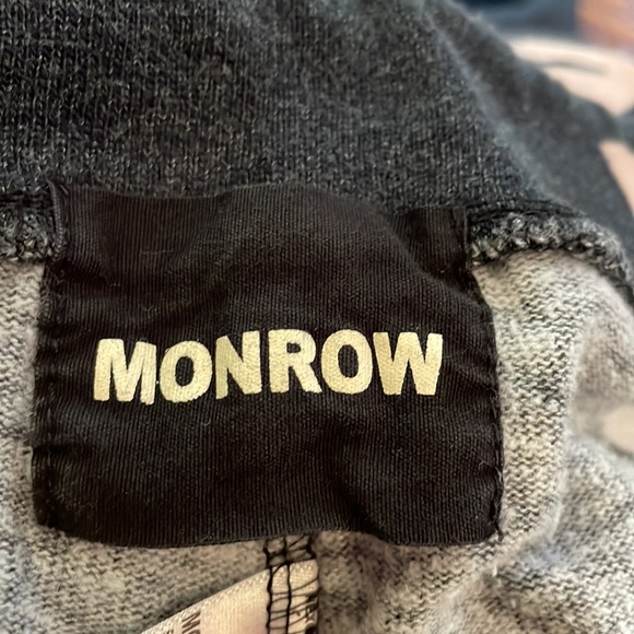 Monrow lounge pants. Super cute and comfy. Size XS - Picture 2 of 4